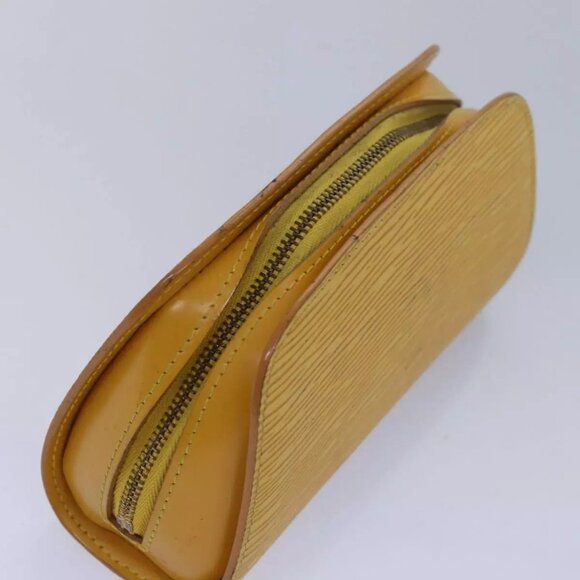 LOUIS VUITTON Epi Dauphine PM Pouch Yellow - Picture 8 of 16